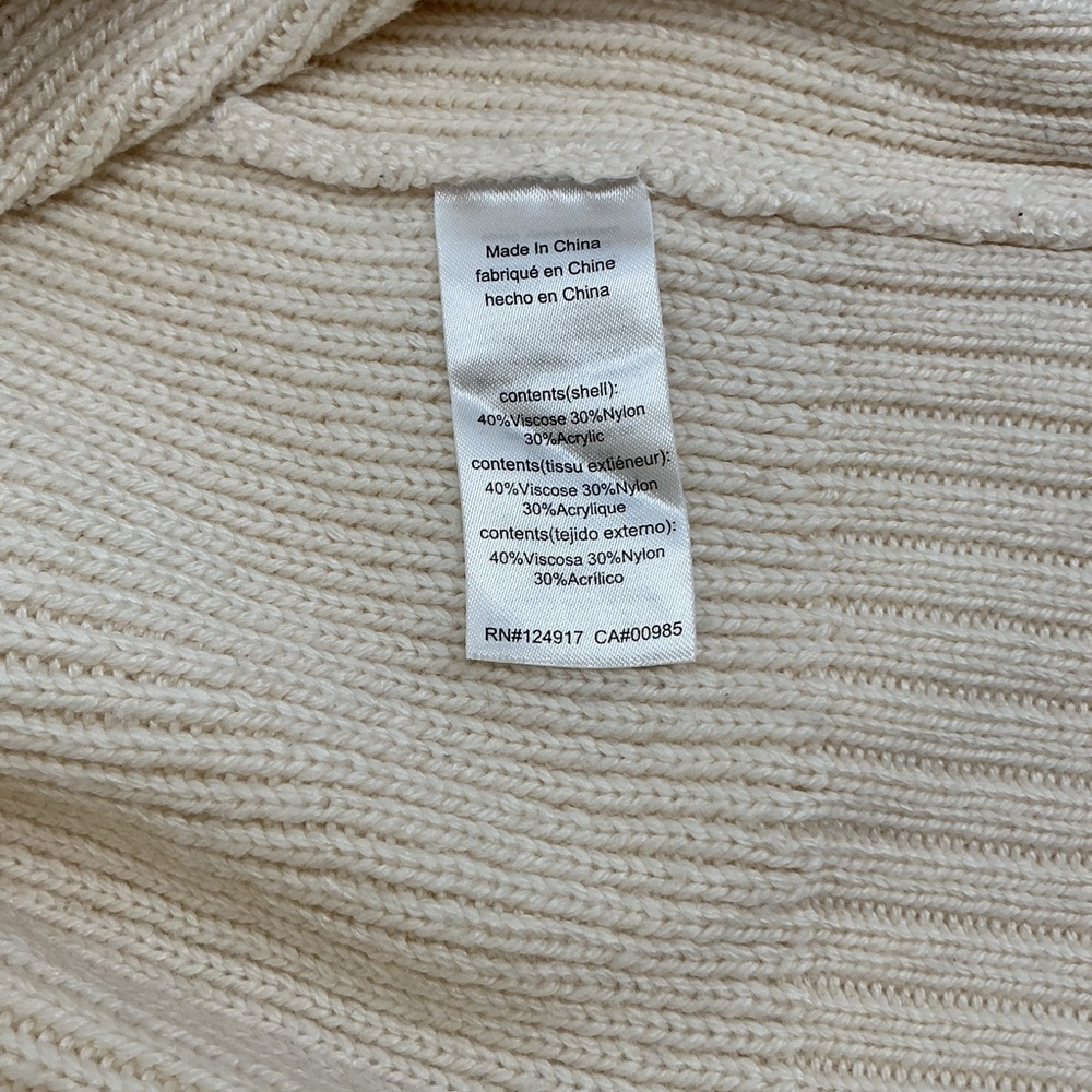 Danielle Bernstein Ladies Oversized Cream Knit Cardigan Sweater - Picture 3 of 8